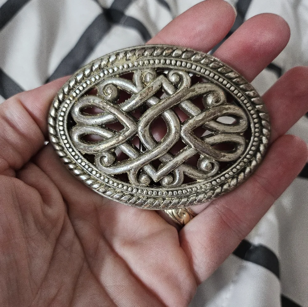 Vintage belt‎ buckles